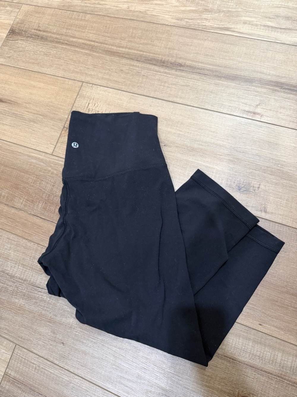 lululemon Black Athletic Leggings with Reflective Logo